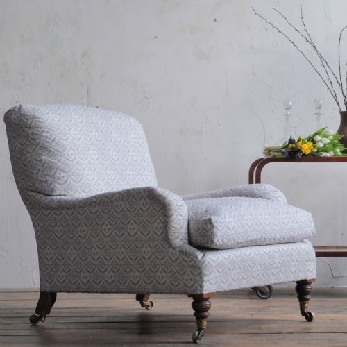 HOWARD AND SONS GRAFTON ARMCHAIR - ADDITIONAL PHOTO 1