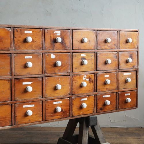 BANK OF APOTHECARY DRAWERS - ADDITIONAL PHOTO 4