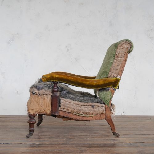 ENGLISH OPEN ARMCHAIR - ADDITIONAL PHOTO 1