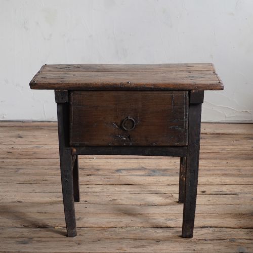 ANTIQUE WALNUT SPANISH TABLE - ADDITIONAL PHOTO 1