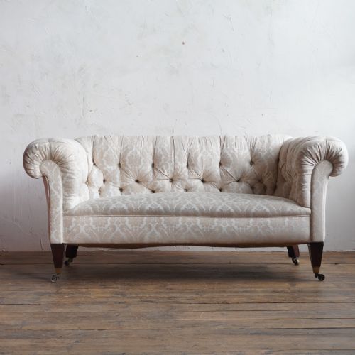 ANTIQUE CHESTERFIELD CREAM DAMASK - ADDITIONAL PHOTO 2