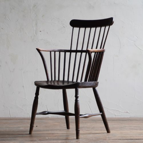 ANTIQUE COMB BACK CHAIR - ADDITIONAL PHOTO 2