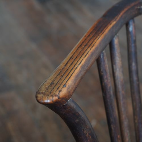 ANTIQUE COMB BACK CHAIR - ADDITIONAL PHOTO 11