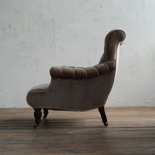 VELVET ANTIQUE ARMCHAIR IN THE JAS SHOOLBRED STYLE - ADDITIONAL PHOTO 4