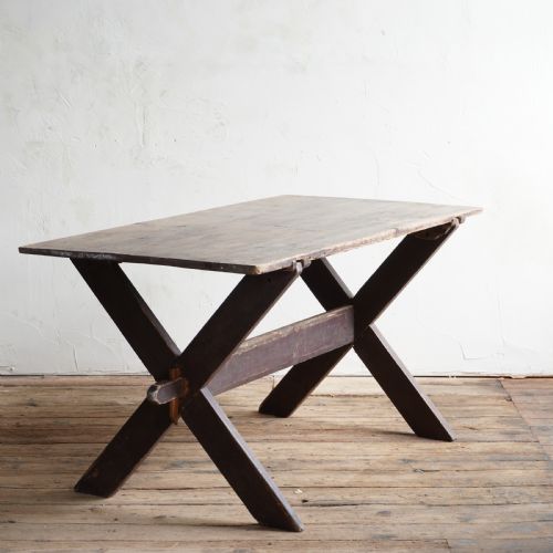 ANTIQUE X LEG TAVERN TABLE - ADDITIONAL PHOTO 2