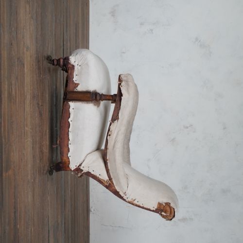HOWARD AND SONS OPEN ARMCHAIR EARLY - ADDITIONAL PHOTO 3