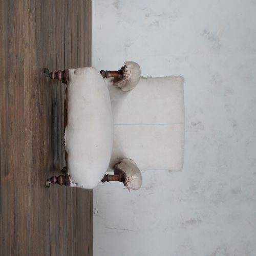 HOWARD AND SONS OPEN ARMCHAIR EARLY - ADDITIONAL PHOTO 4