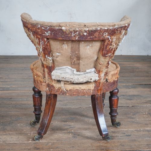 ANTIQUE COCK FIGHTING CHAIR - ADDITIONAL PHOTO 3