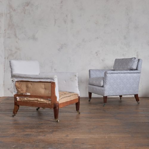 HOWARD AND SONS INGLEBY PAIR OF ARMCHAIRS - ADDITIONAL PHOTO 4