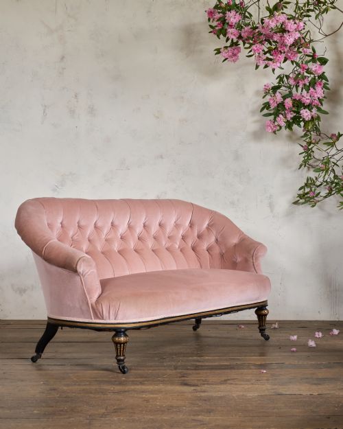 a good quality aesthetic movement sofa pink velvet - CATEGORY: ANTIQUE SOFAS - DATED 19TH CENTURY