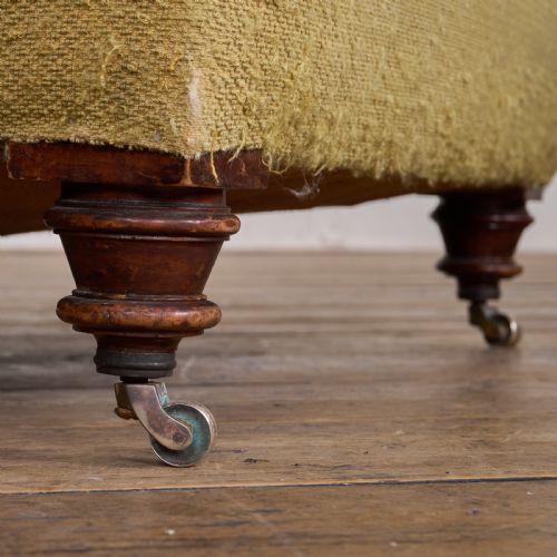 ANTIQUE HOWARD AND SONS STYLE ARMCHAIR DEEP SEATED - ADDITIONAL PHOTO 6
