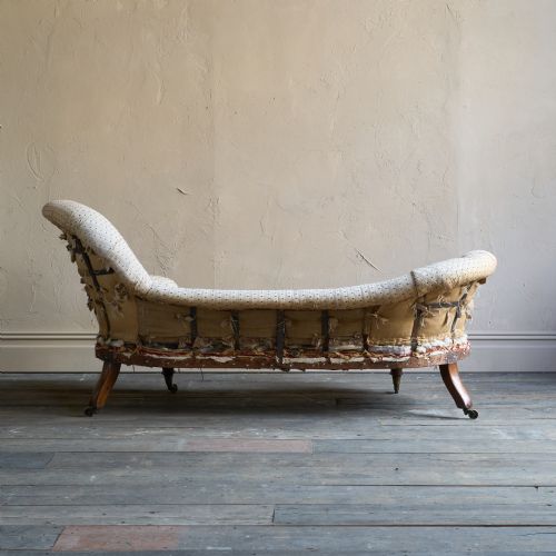 ANTIQUE CHAISE LONGUE SPOON BACK SOFA - ADDITIONAL PHOTO 3