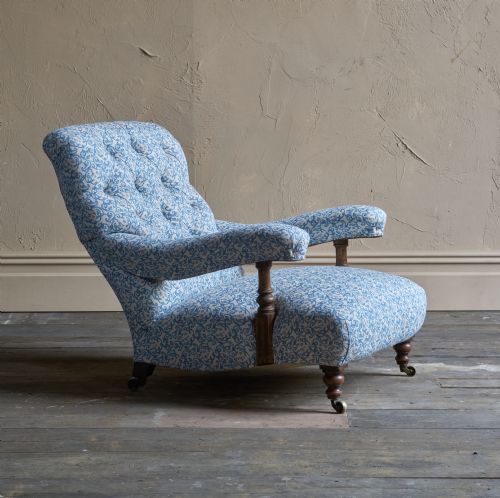 EARLY HOWARD AND SONS OPEN ARMCHAIR - ADDITIONAL PHOTO 4