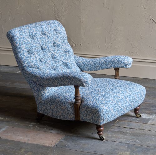 EARLY HOWARD AND SONS OPEN ARMCHAIR - ADDITIONAL PHOTO 6
