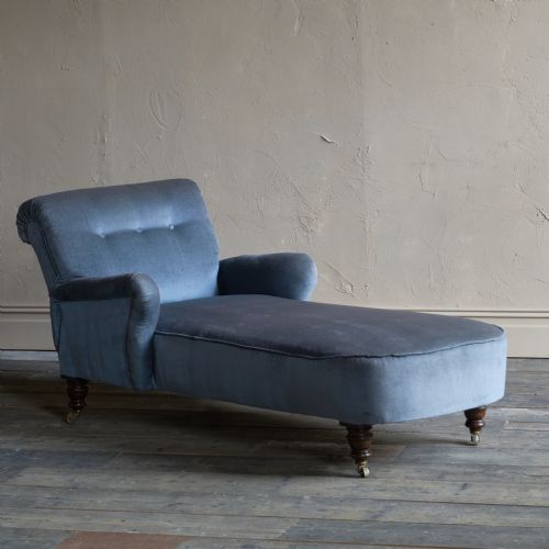 ANTIQUE RECLINING DAY BED - ADDITIONAL PHOTO 1