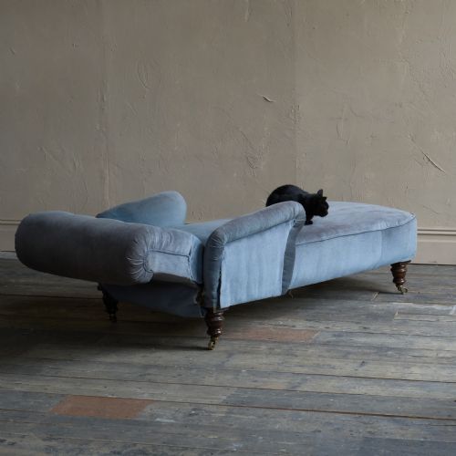 ANTIQUE RECLINING DAY BED - ADDITIONAL PHOTO 3
