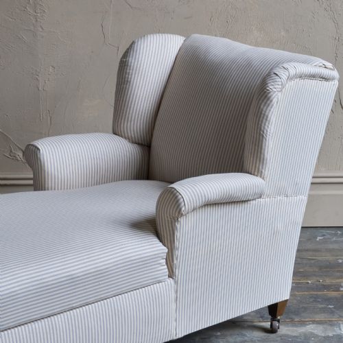 ANTIQUE CHAISE LONGUE WITH CONCEALED STORAGE - ADDITIONAL PHOTO 2