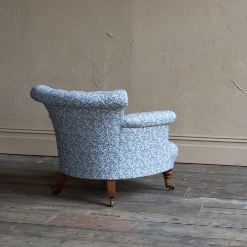 PAIR OF EARLY HOWARD AND SONS ARMCHAIR HS TICKING - ADDITIONAL PHOTO 5