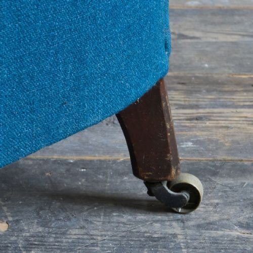 ANTIQUE WOODSTOCK STYLE TUB ARMCHAIR - ADDITIONAL PHOTO 4