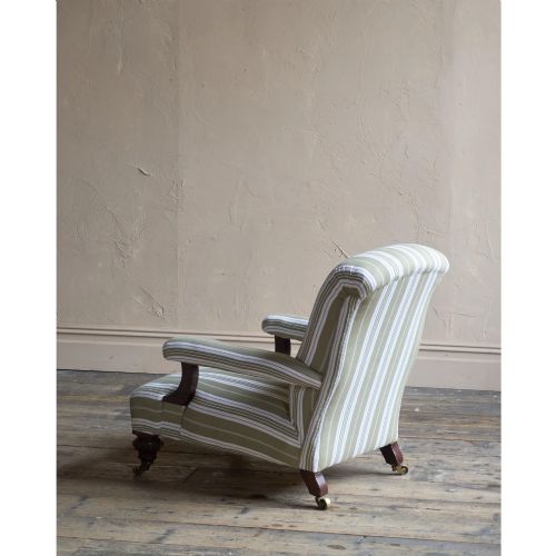 19TH CENTURY OVERSIZED OPEN ARMCHAIR - ADDITIONAL PHOTO 4