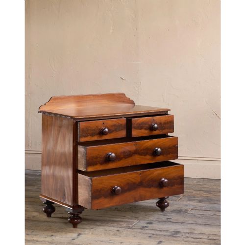 A MAHOGANY CHEST OF DRAWERS 19TH C - ADDITIONAL PHOTO 5