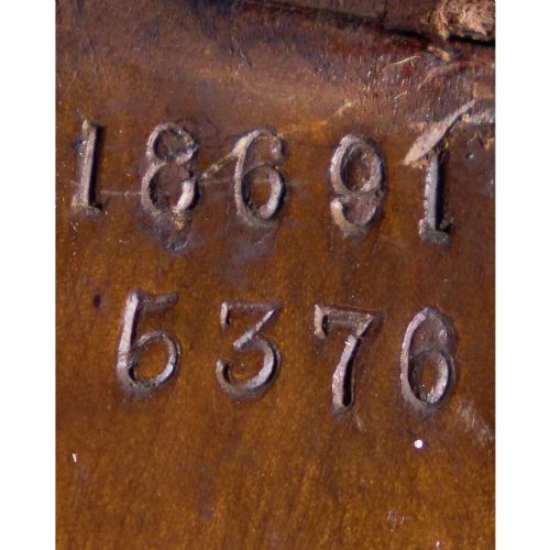 AN EARLY HOWARD AND SONS CHAIR - ADDITIONAL PHOTO 11