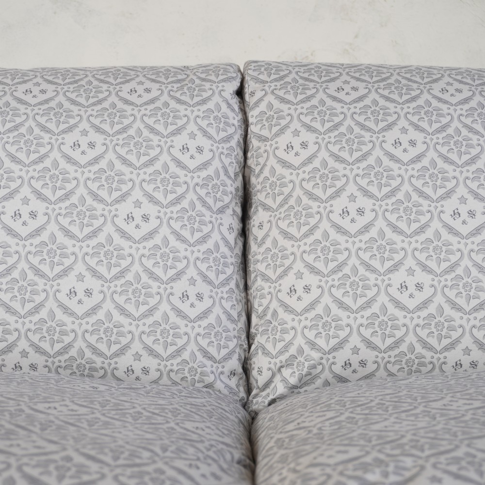 Howard and Sons Beckett Sofa View XI