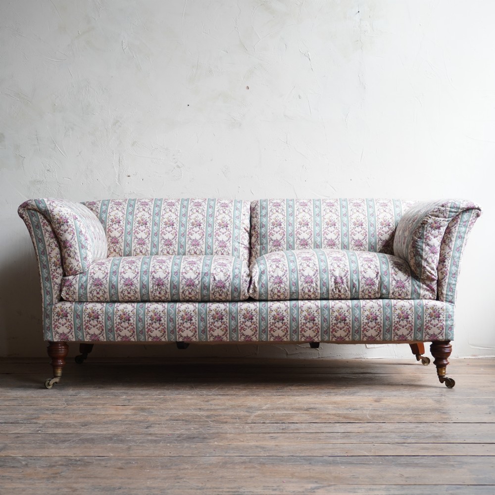 Howard and Sons Baring Sofa View II
