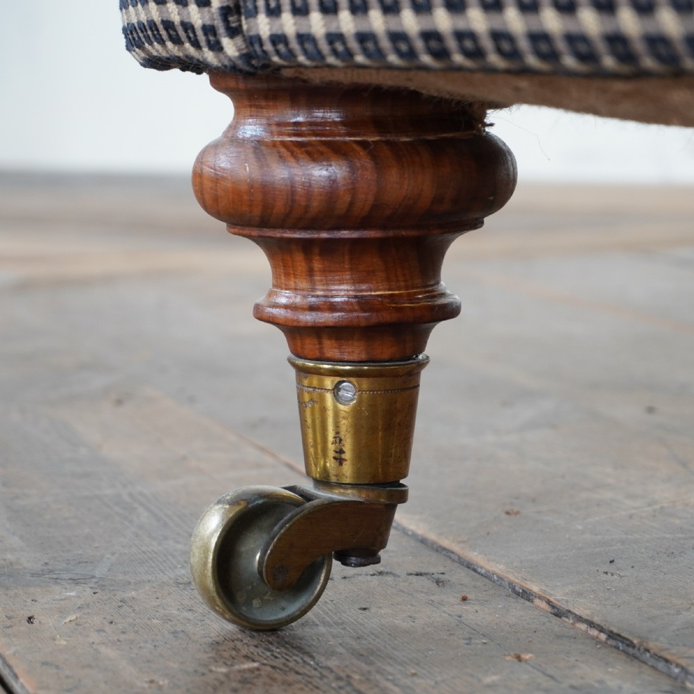 Howard and Sons Chesterfield Sofa
 View IX