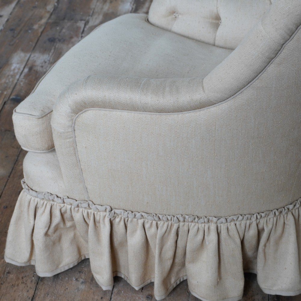 Pair of Antique Button Back Chairs - Beige fabric View III
