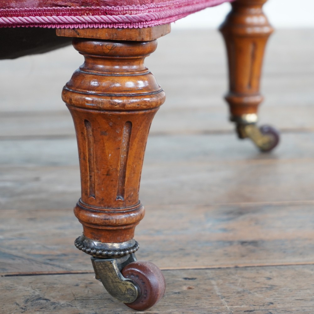 Slipper Chair probably by Gillows  - 19th Century.
 View VI