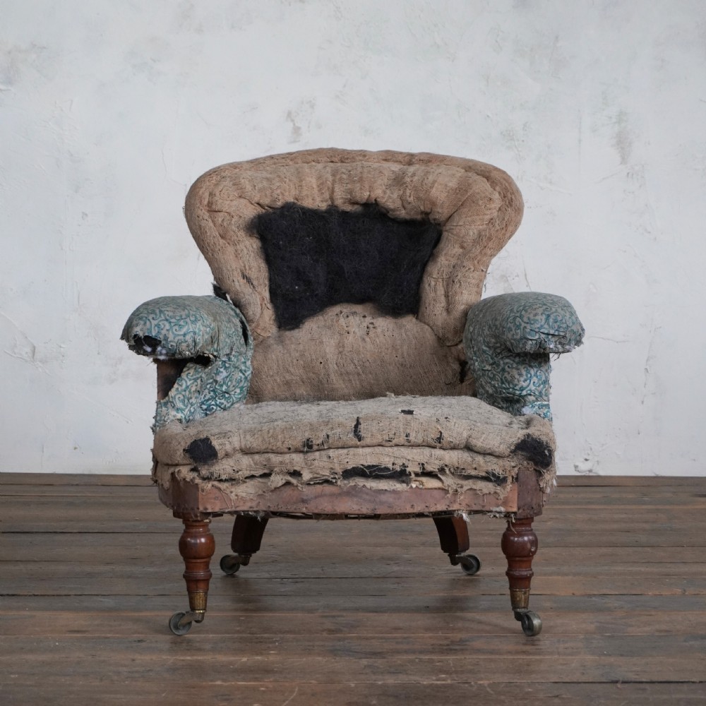 Howard and Sons Armchair - Early / Mid 19th Century 
 View VI