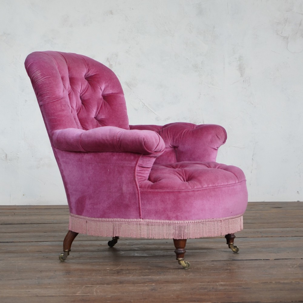 Antique Armchair, deep buttoned, pink velvet