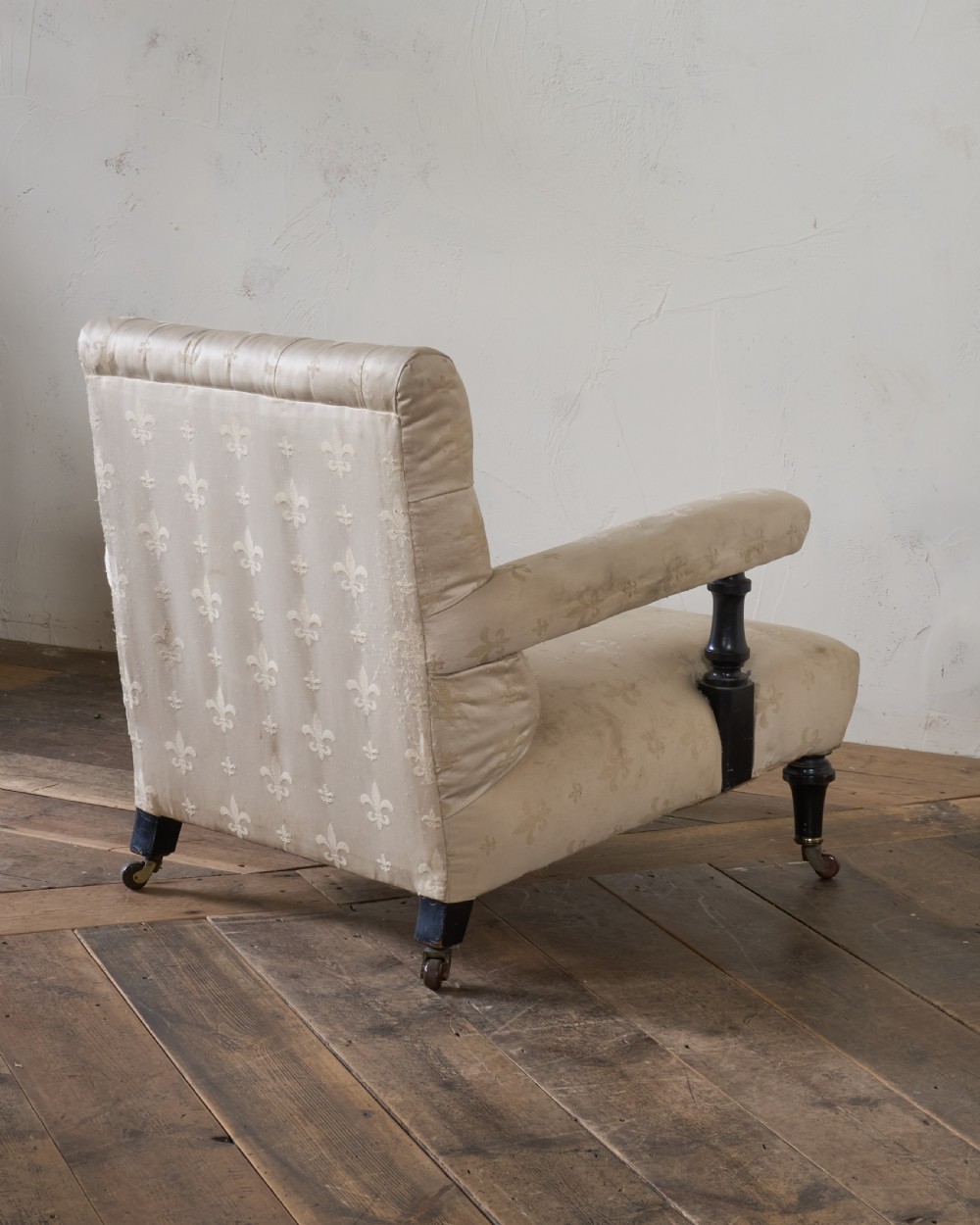 Antique Open Armchair - Ivory
 View VI