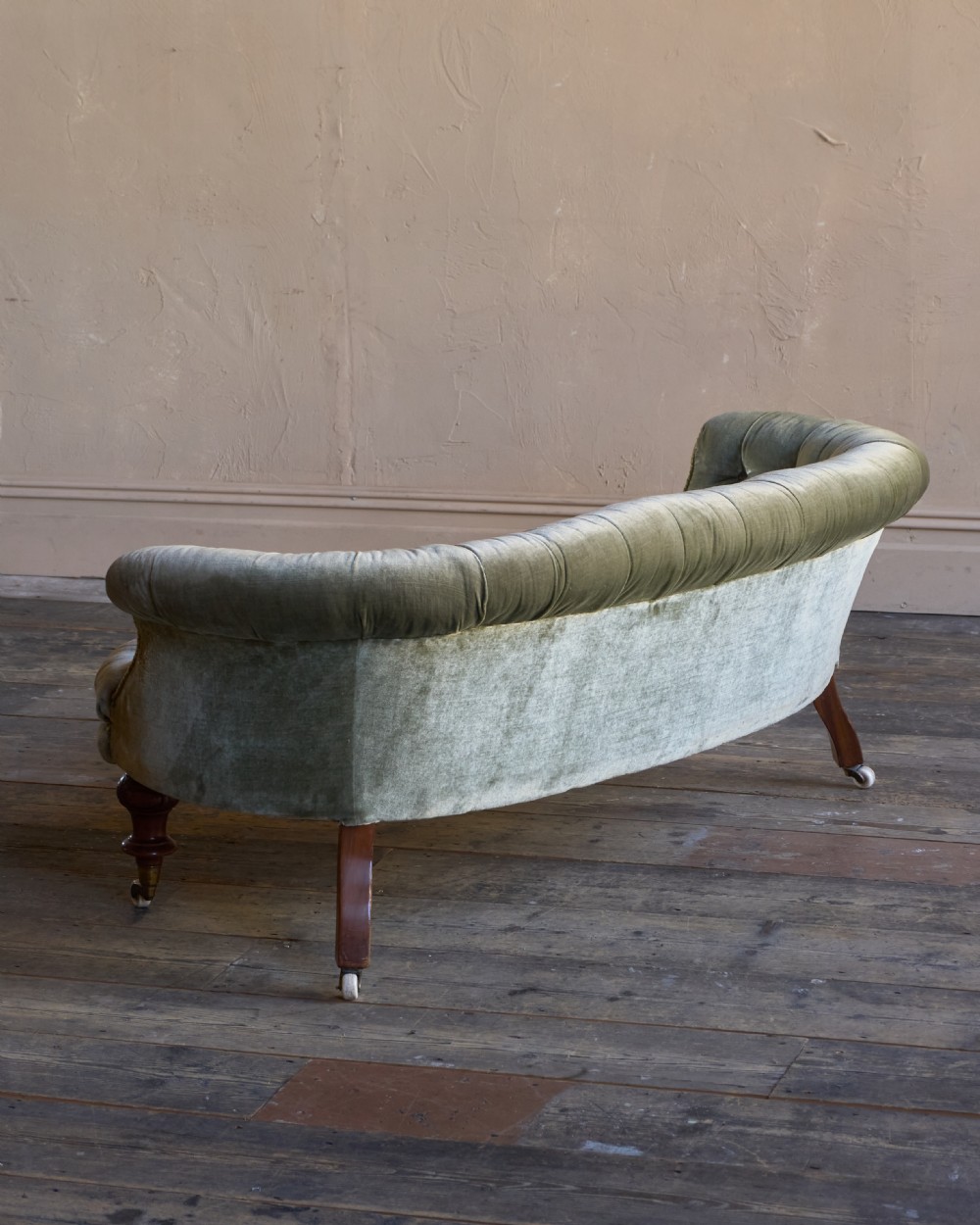 Antique Kidney Sofa - Green Velvet
 View V