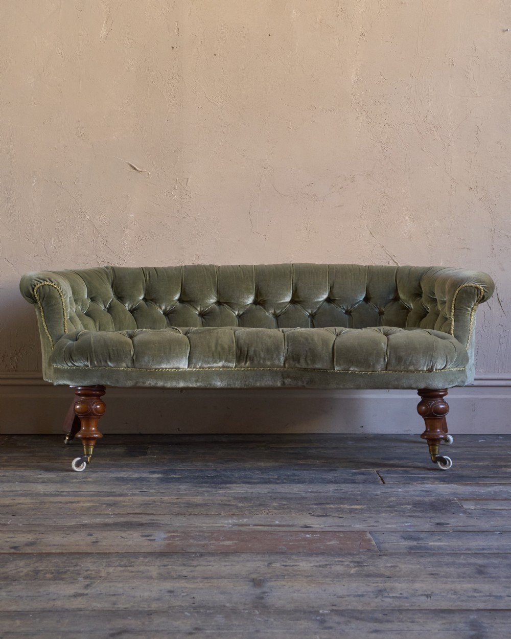 Antique Kidney Sofa - Green Velvet
 View VI