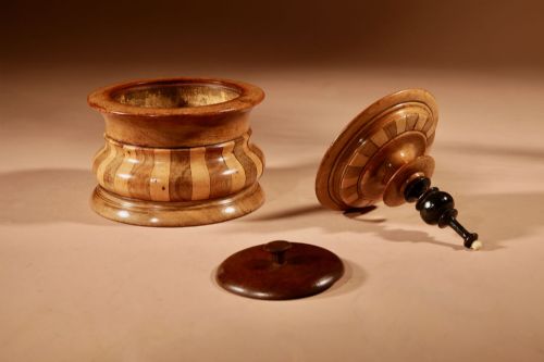 TREEN TOBACCO INTEREST A SET OF A MAHOGANY COOPERED PIPE STAND AND ITS COOPERED MAHOGANY TOBACCO BOX - ADDITIONAL PHOTO 2