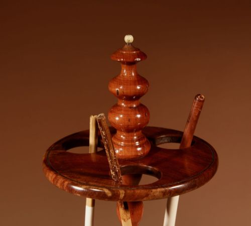 TREEN TOBACCO INTEREST A SET OF A MAHOGANY COOPERED PIPE STAND AND ITS COOPERED MAHOGANY TOBACCO BOX - ADDITIONAL PHOTO 6