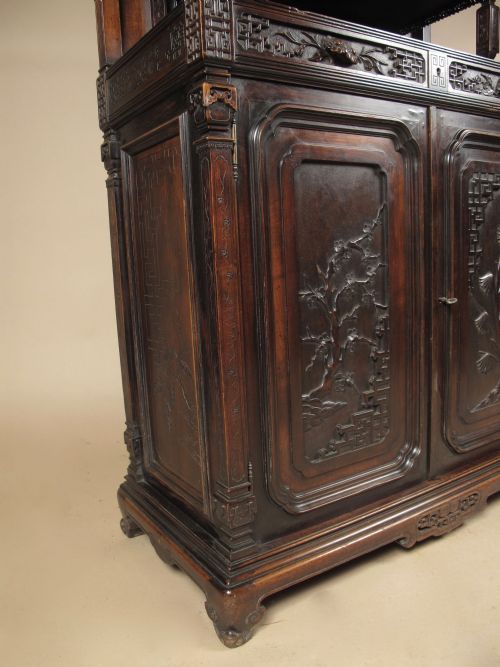 GABRIEL VIARDOT ATTRIBUTED AESTHETIC MOVEMENT JAPONISM WALNUT CUPBOARD - ADDITIONAL PHOTO 8