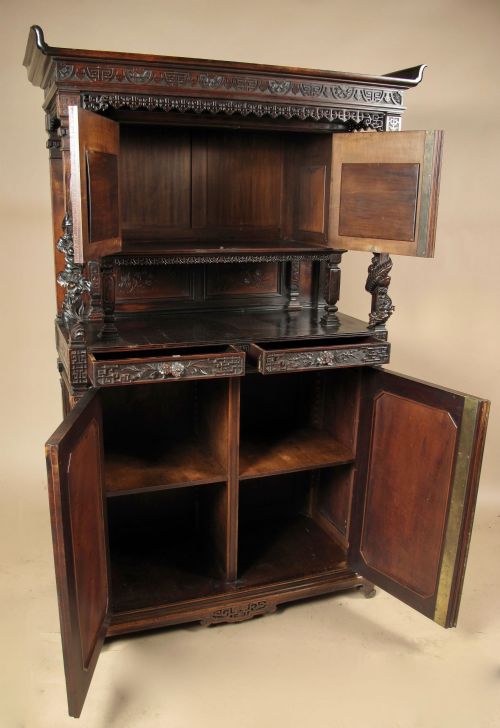 GABRIEL VIARDOT ATTRIBUTED AESTHETIC MOVEMENT JAPONISM WALNUT CUPBOARD - ADDITIONAL PHOTO 11