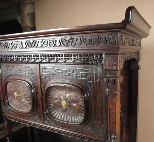 GABRIEL VIARDOT ATTRIBUTED AESTHETIC MOVEMENT JAPONISM WALNUT CUPBOARD - ADDITIONAL PHOTO 17