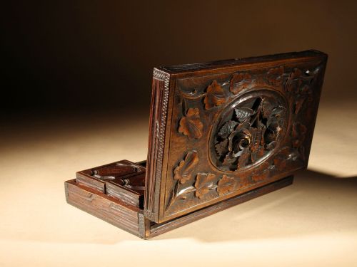 A FINE CARVED BLACK FOREST GAME BOX SET CIRCA1900 - ADDITIONAL PHOTO 3