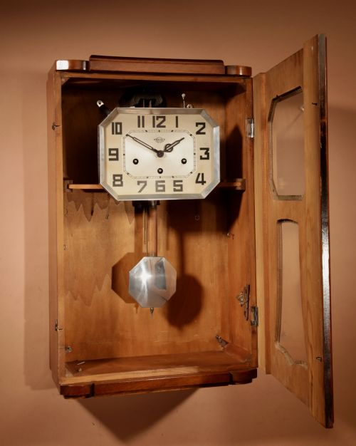 ART DECO WESTMINSTER GIROD CARILLON WALNUT WALL CLOCK FRENCH CIRCA 1940 - ADDITIONAL PHOTO 4