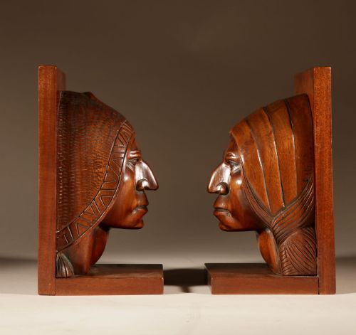 ART DECO PAIR OF HARDWOOD SCULPTUREBOOKENDS SIGNED V RAMIREZ BOLIVIA CIRCA 192040 - ADDITIONAL PHOTO 5