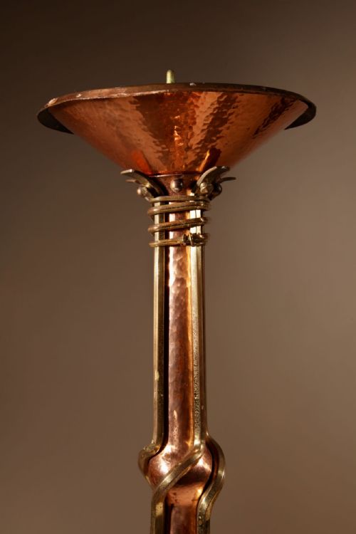 ART NOUVEAUART DECO DUTCH SCHOOL IMPORTANT IMPRESSIVE LARGE PAIR OF COPPER AND BRASS SIGNED PRICKET CANDLESTICKS - ADDITIONAL PHOTO 3