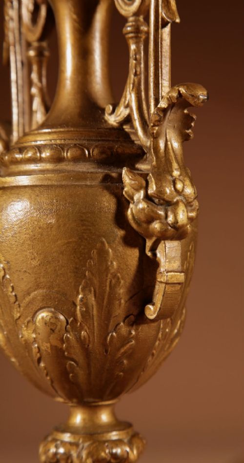 FRENCH LOUISE SEIZE STYLE GILDED METAL TABLE LAMP CIRCA 1900 - ADDITIONAL PHOTO 2