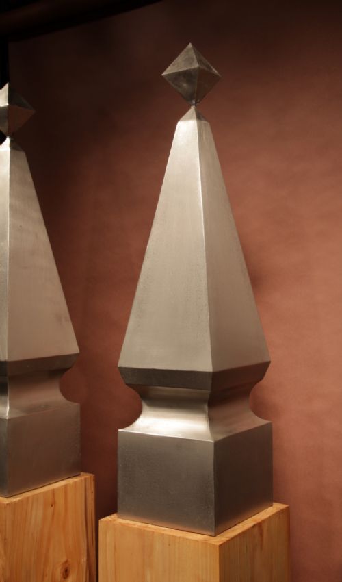 IMPRESSIVE LARGE PAIR ART DECO OBELISKS - ADDITIONAL PHOTO 5