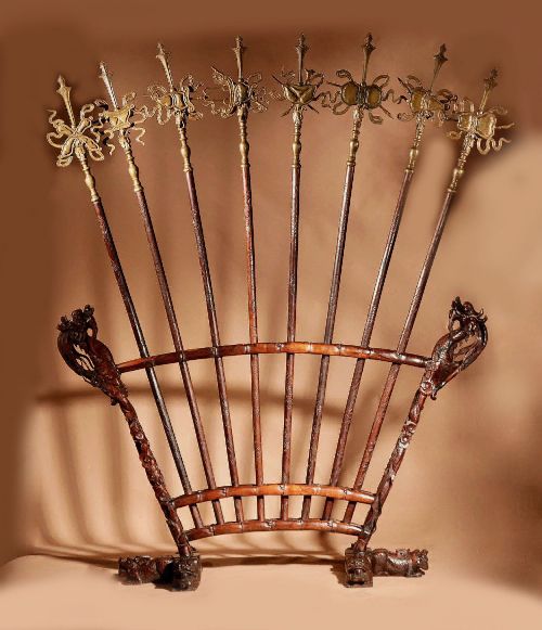 A MAGNIFICENT CHINESE CEREMONIAL POLESHALBERDS STAND CHINA CIRCA 1850 - ADDITIONAL PHOTO 1