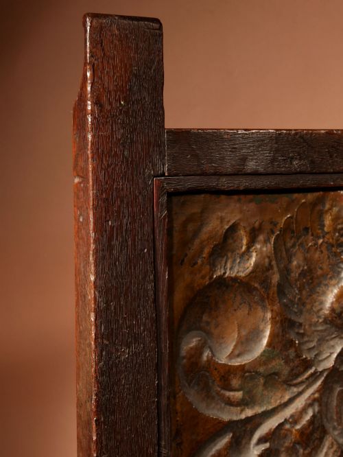 DUTCH INTERESTING FAMILY HUBRECHT COAT OF ARMS EMBOSSED AND CHASED BRASS AND OAK FIRE SCREEN - ADDITIONAL PHOTO 12