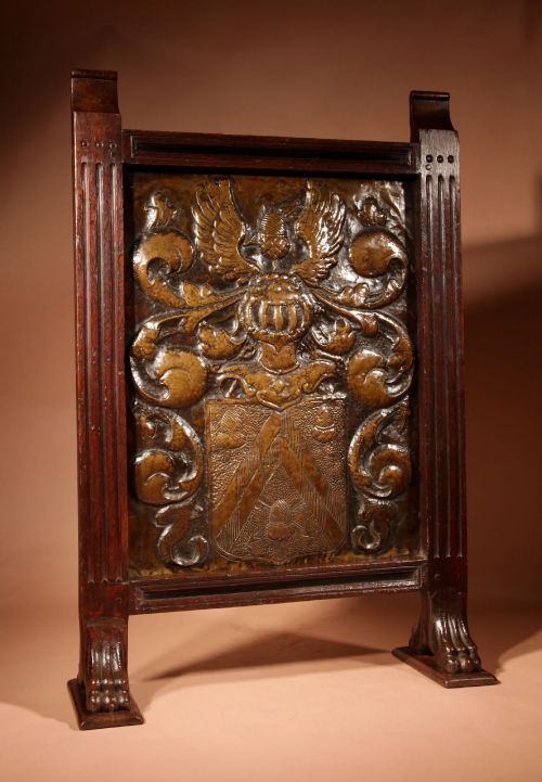 DUTCH INTERESTING FAMILY HUBRECHT COAT OF ARMS EMBOSSED AND CHASED BRASS AND OAK FIRE SCREEN - ADDITIONAL PHOTO 14